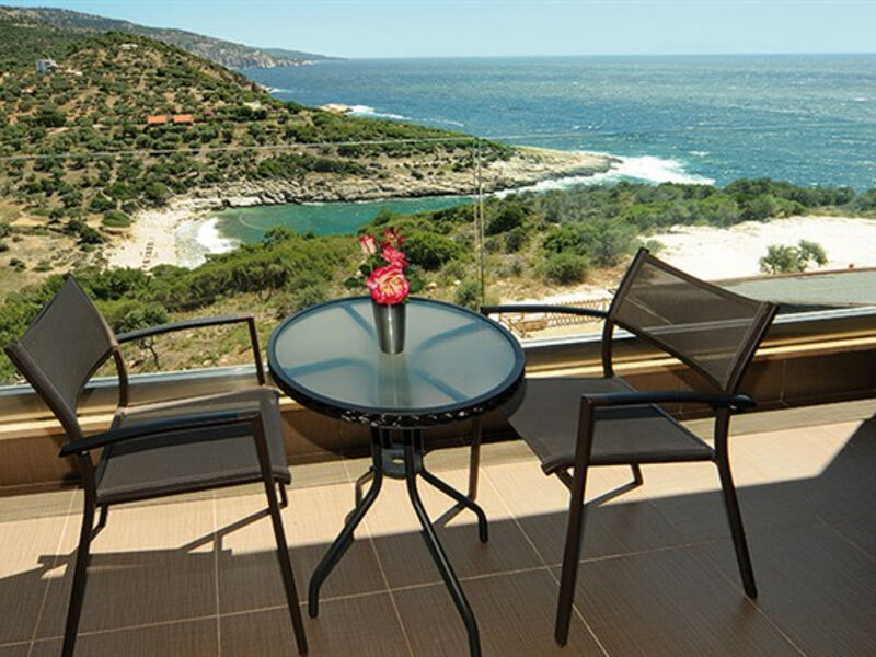 Aeolis Thassos Palace
