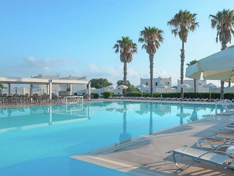 Aelos Beach