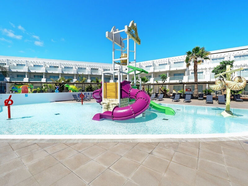 Aequora Lanzarote Suites