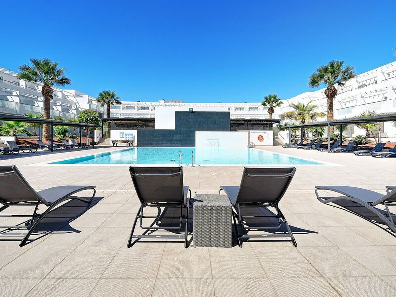 Aequora Lanzarote Suites