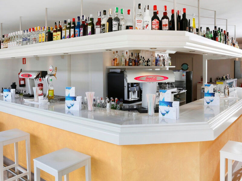 Aequora Lanzarote Suites