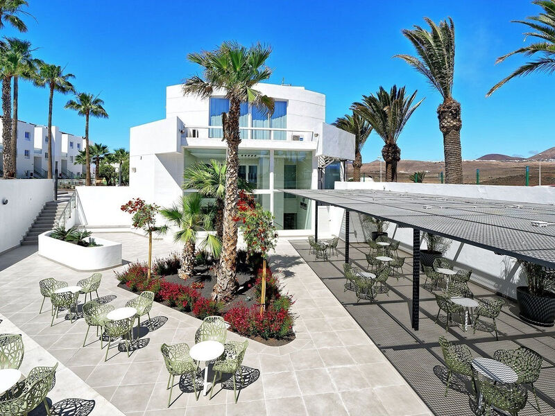 Aequora Lanzarote Suites