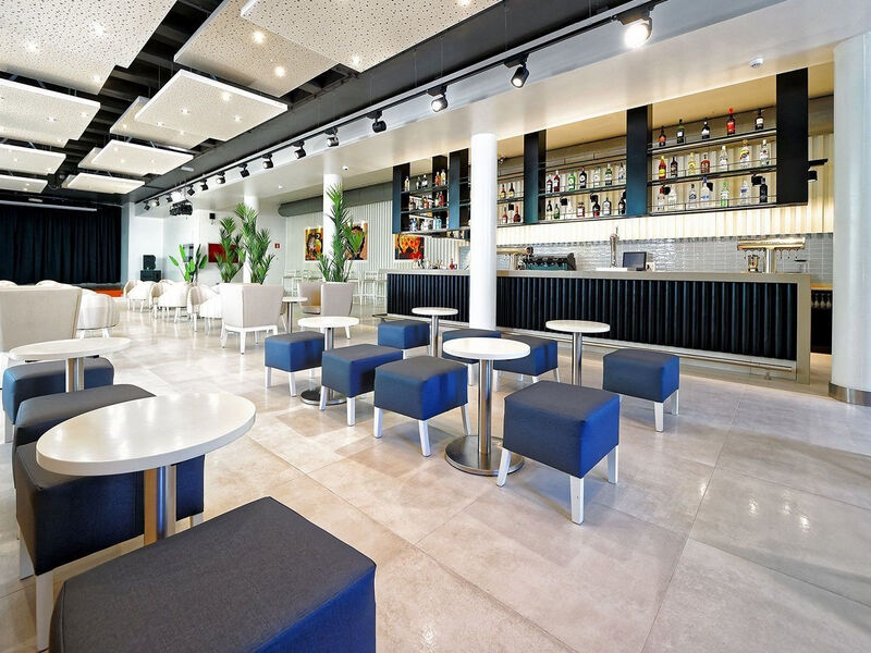 Aequora Lanzarote Suites