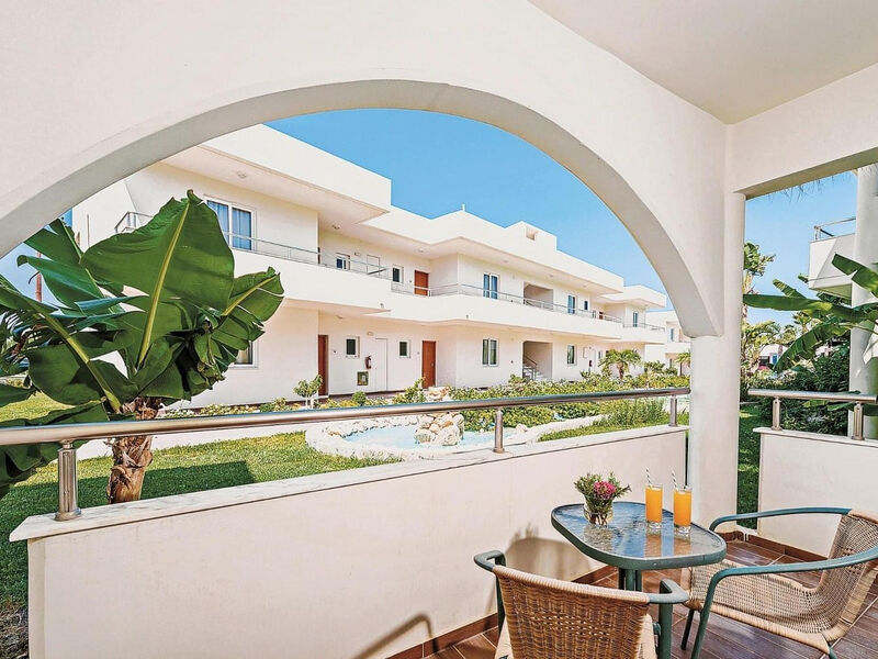 Cooee Afandou Bay & Suites