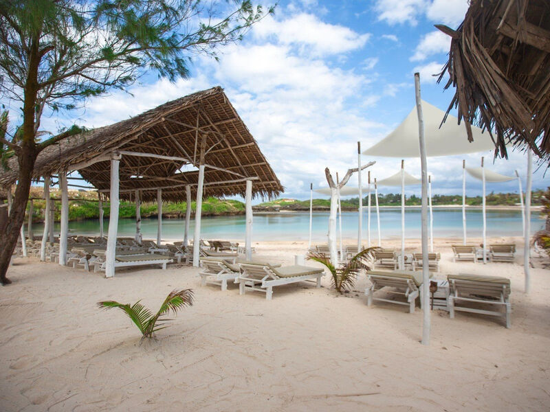 Ahg Lion Beach Resort & Spa