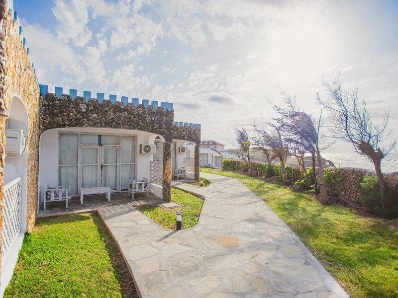 Ahg Lion Beach Resort & Spa