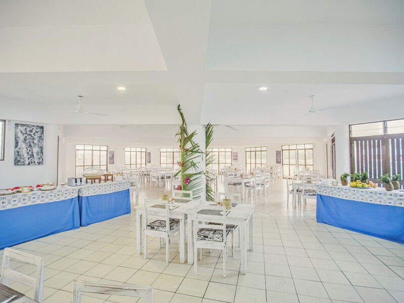 Ahg Lion Beach Resort & Spa