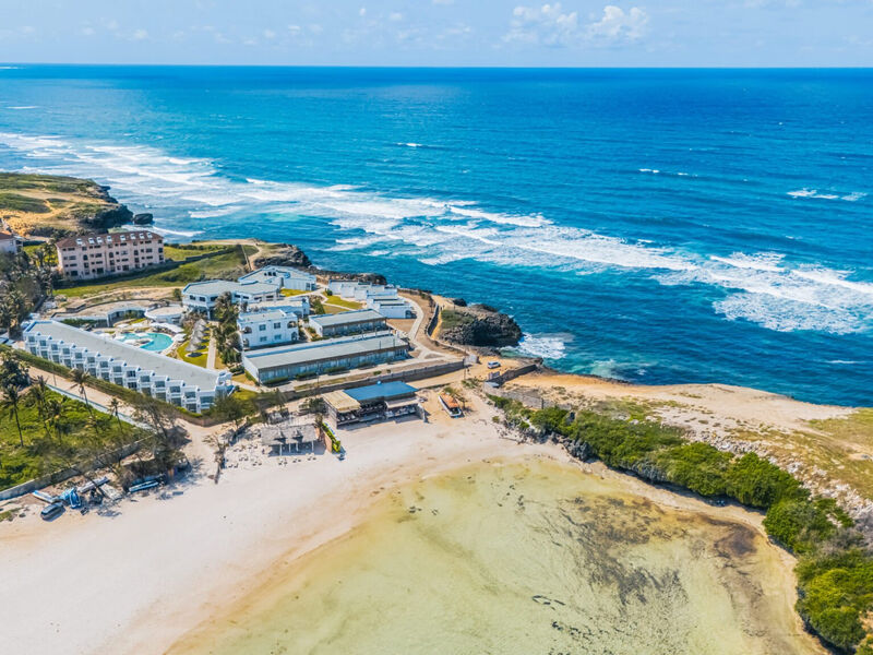 Ahg Lion Beach Resort & Spa