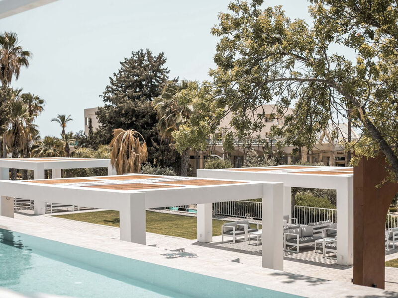 Aiora Aqua Resort