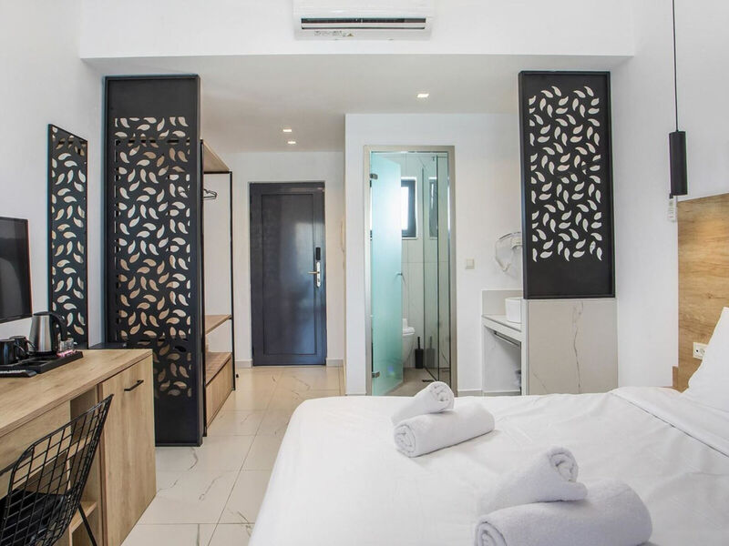 Aiora Aqua Resort