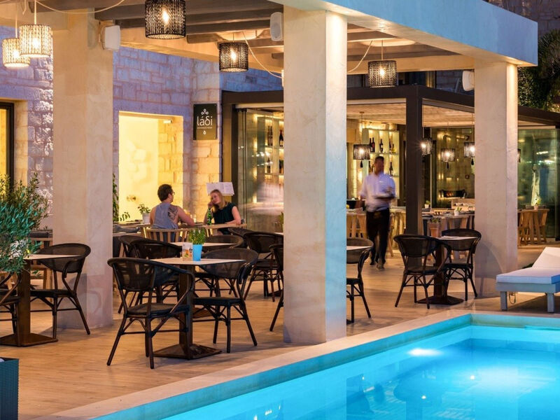 Airis Boutique & Suites