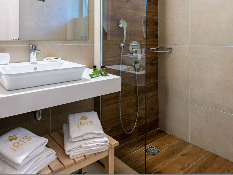 Airis Boutique & Suites