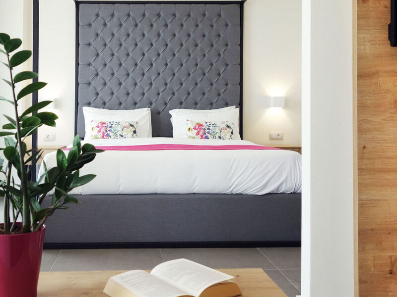 Airis Boutique & Suites