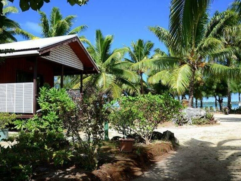 Aitutaki Village