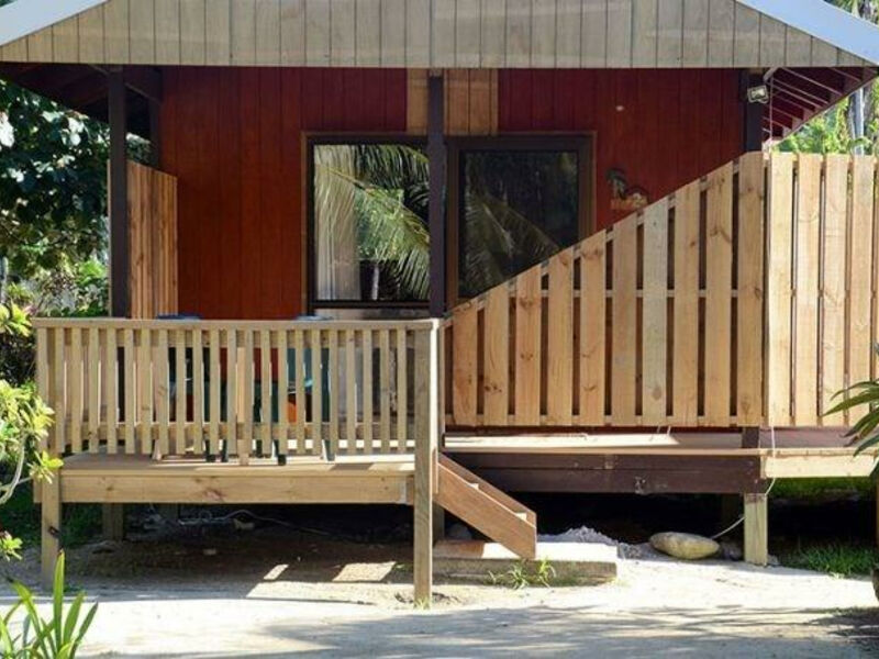 Aitutaki Village
