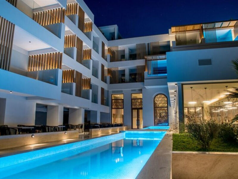 Akasha Beach Hotel & Spa
