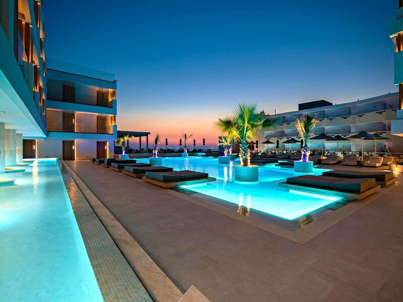 Akasha Beach Hotel & Spa