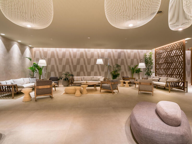 Akasha Beach Hotel & Spa