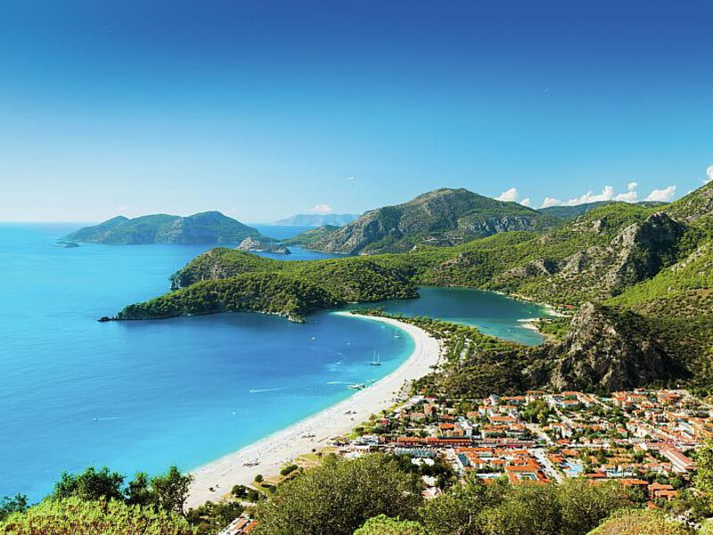 Akdeniz Beach