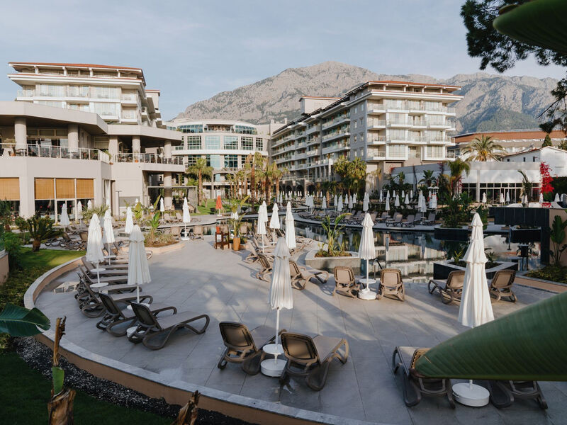 Akra Kemer