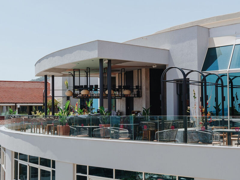 Akra Kemer