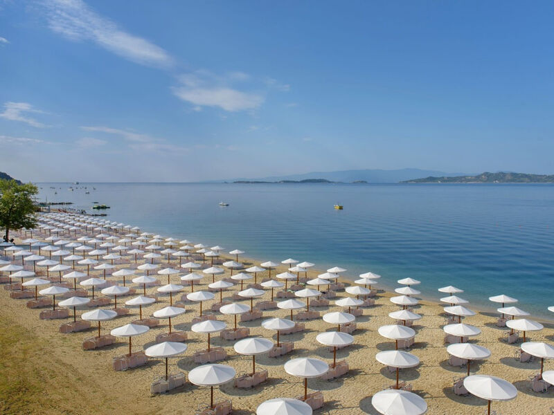 Akrathos Beach