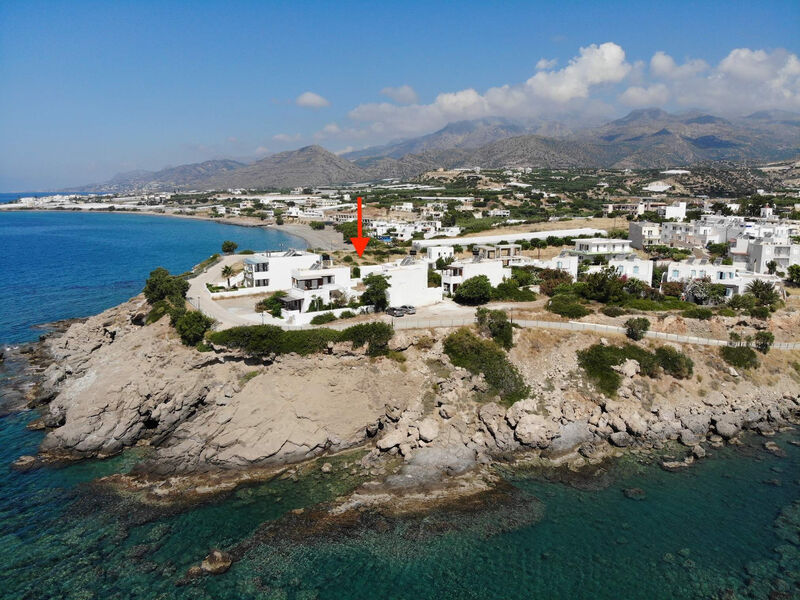 Akrotiri
