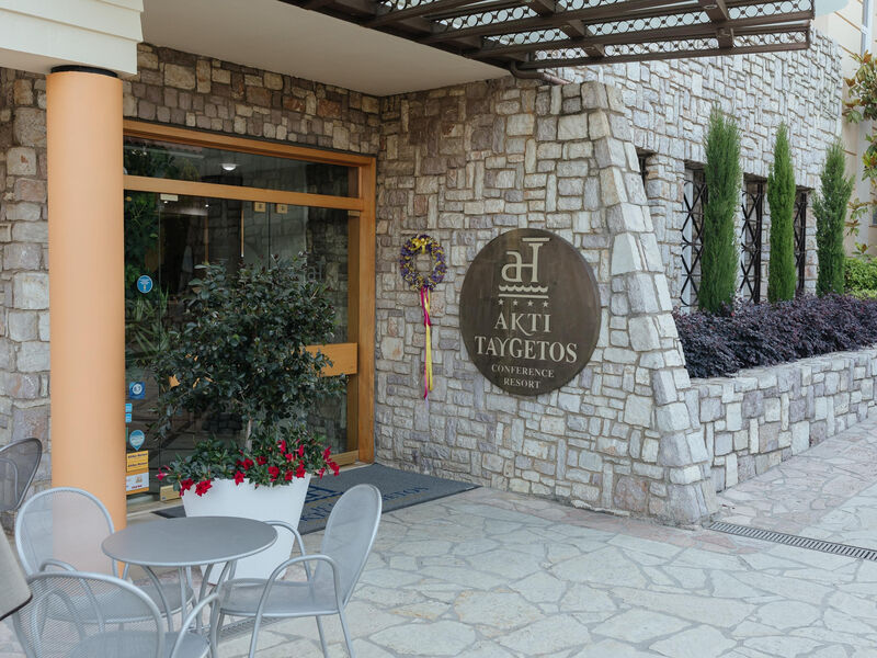 Akti Taygetos