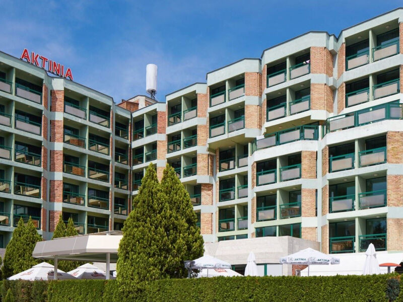 Aktinia