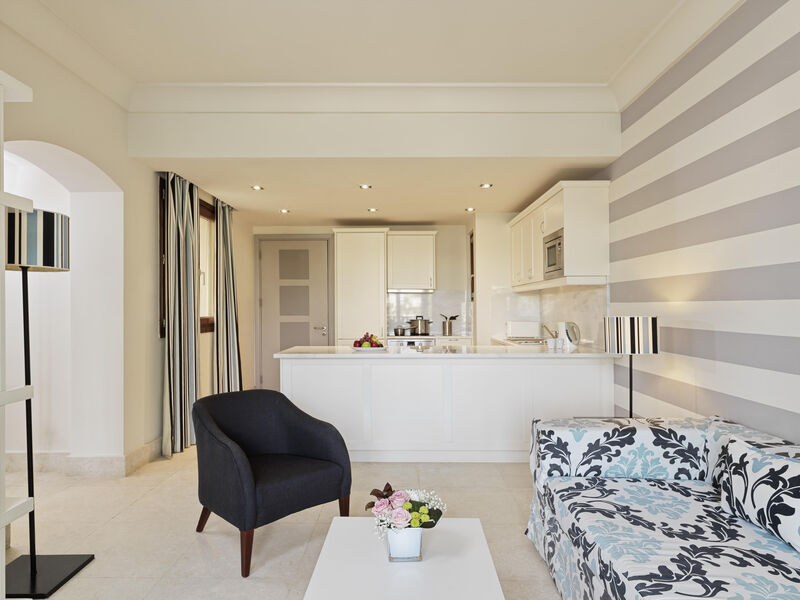 Fanar Hotel & Residences