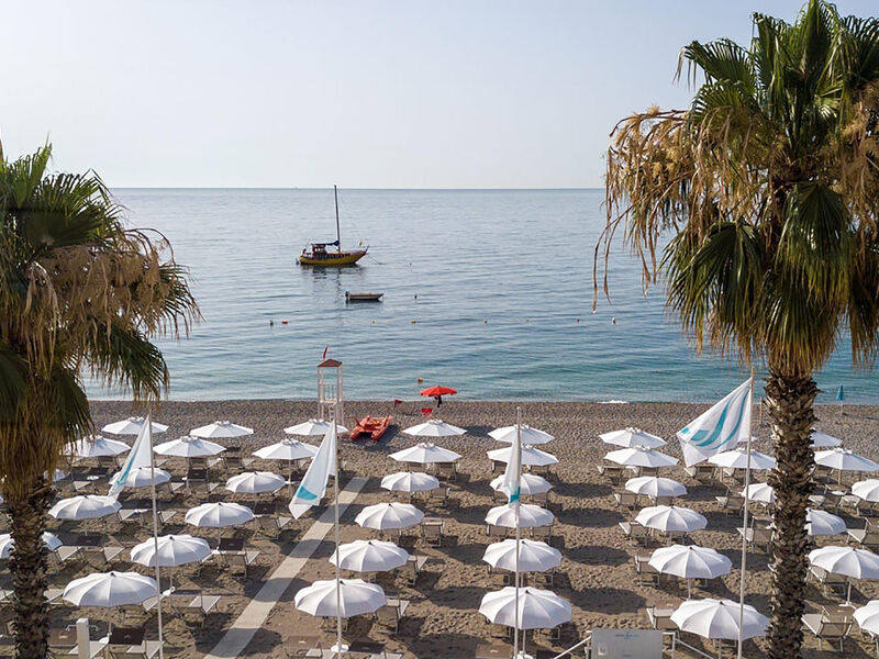 Albatros Beach