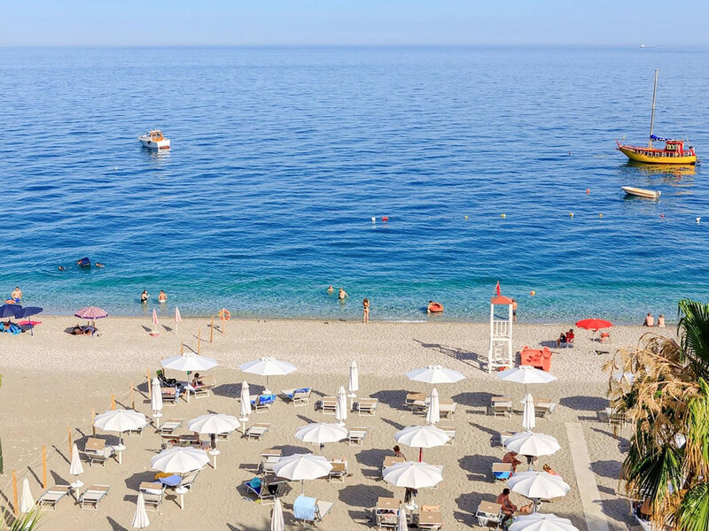 Albatros Beach