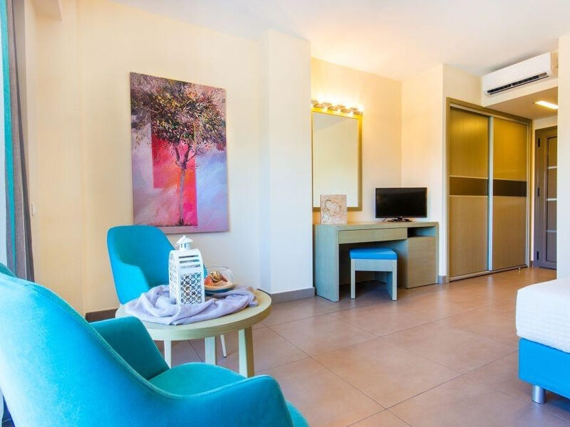 Alea hotel & Suites