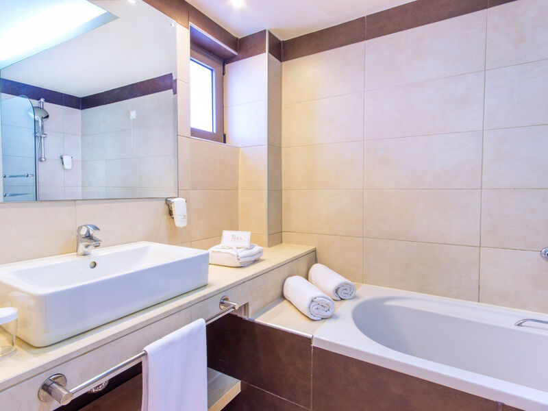 Alea hotel & Suites