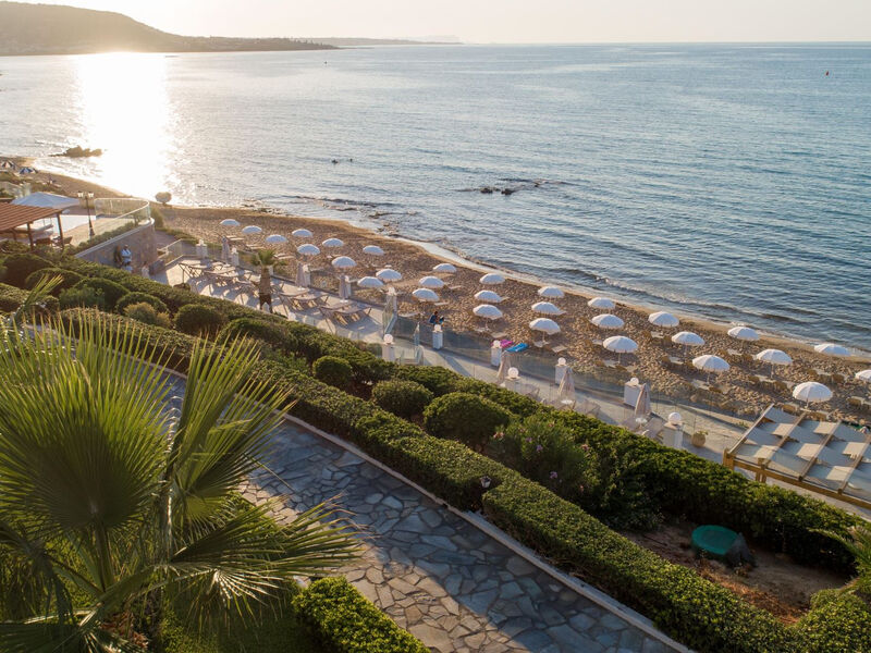 Alexander Beach Hotel & Village Resort