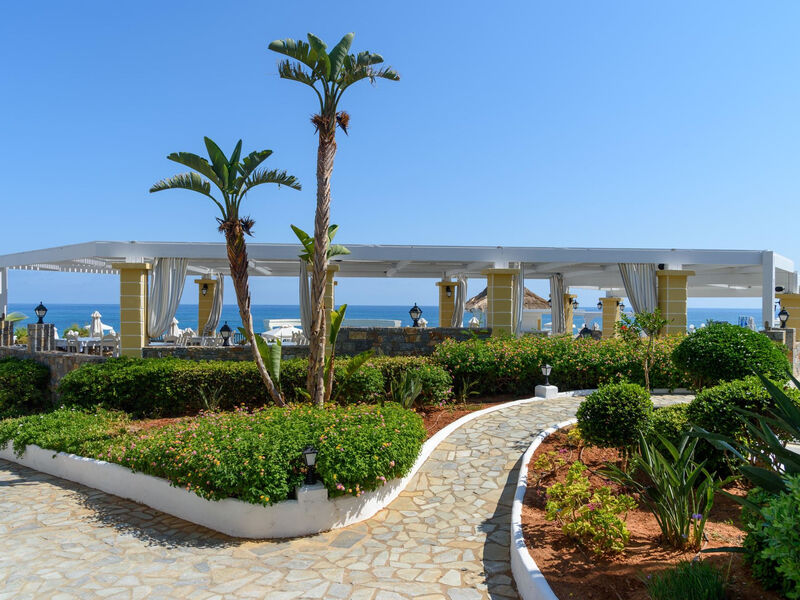 Alexander Beach Hotel & Village Resort