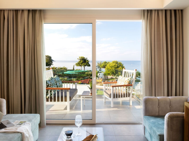 Alexandra Elegance Family Luxury