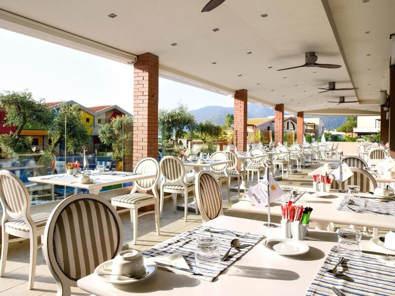 Alexandra Golden Thassos Boutique
