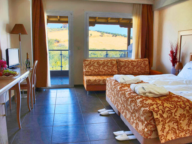 Alexandros Palace Hotel & Suites