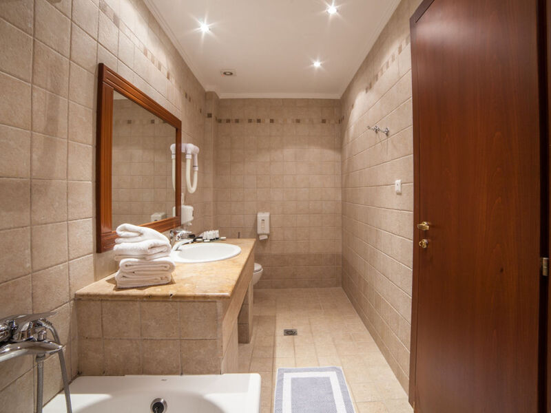 Alexandros Palace Hotel & Suites
