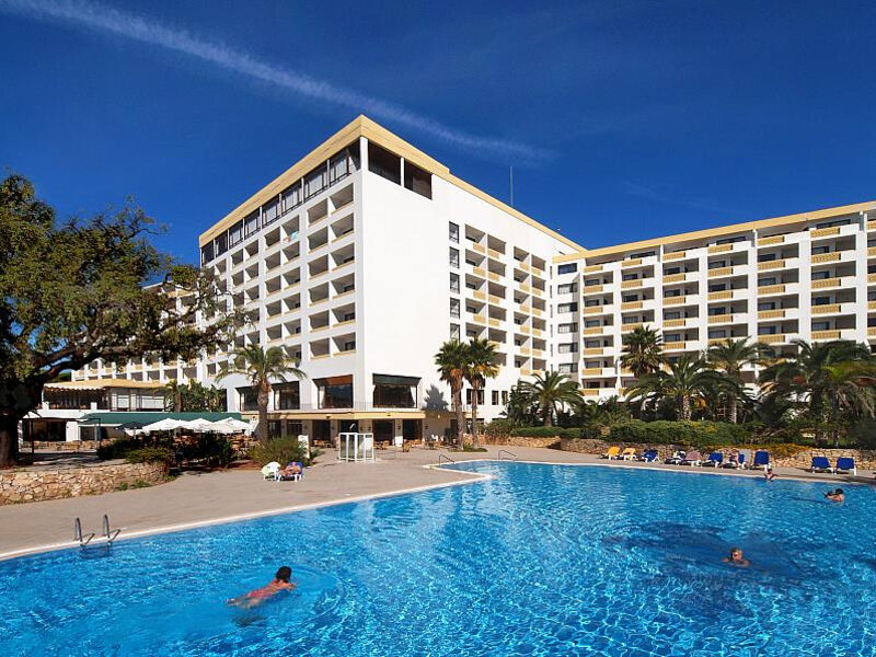 Alfamar Beach & Sport Resort