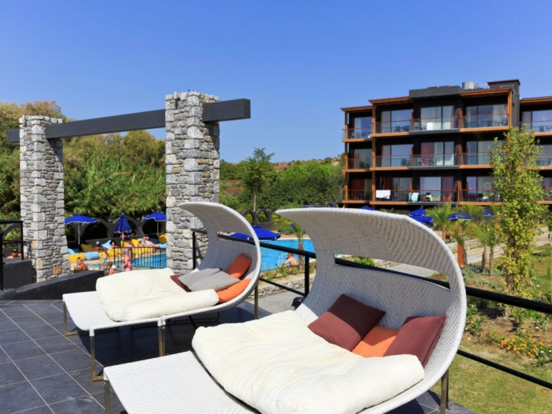 Alia Mare Resort