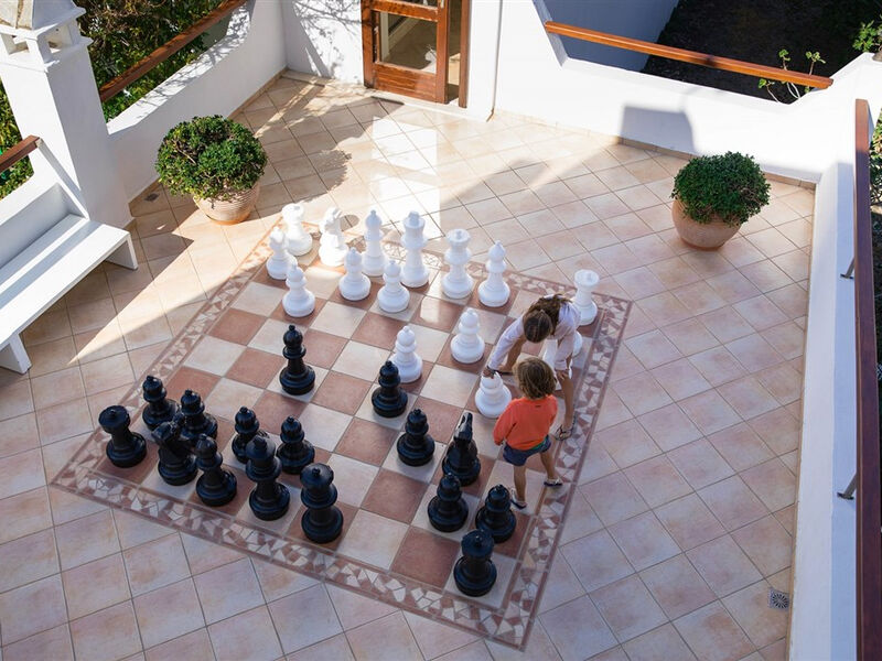 Alianthos Garden