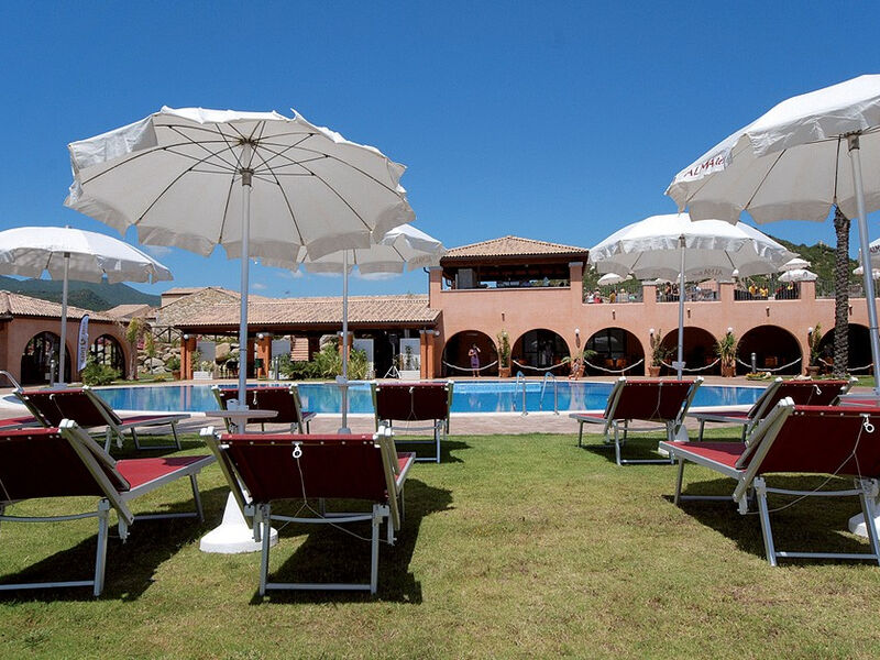 Alma Resort