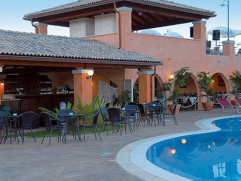 Alma Resort