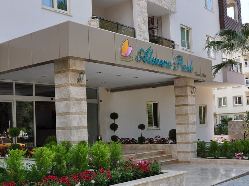 Almera Park Apart Hotel