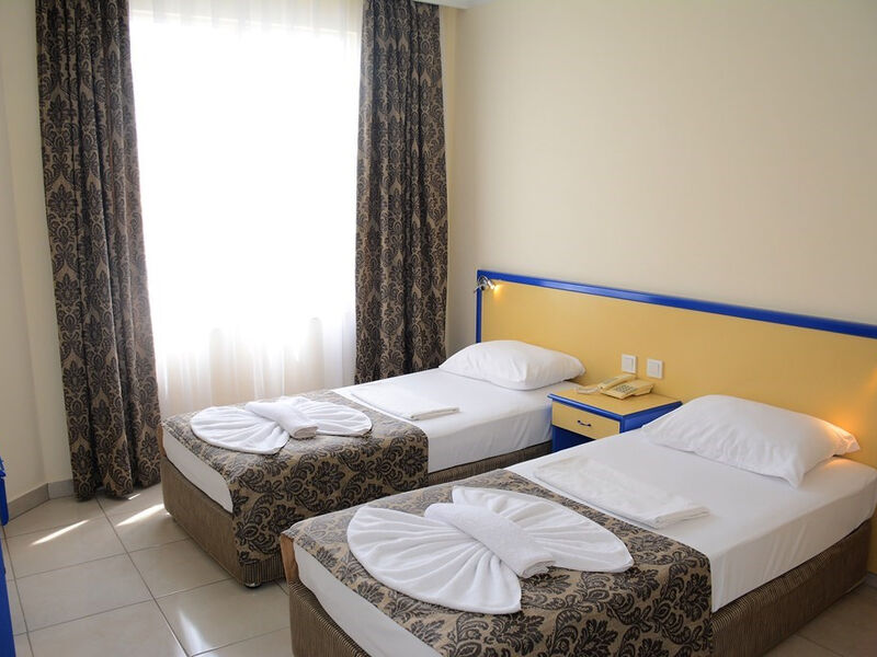 Almera Park Apart Hotel