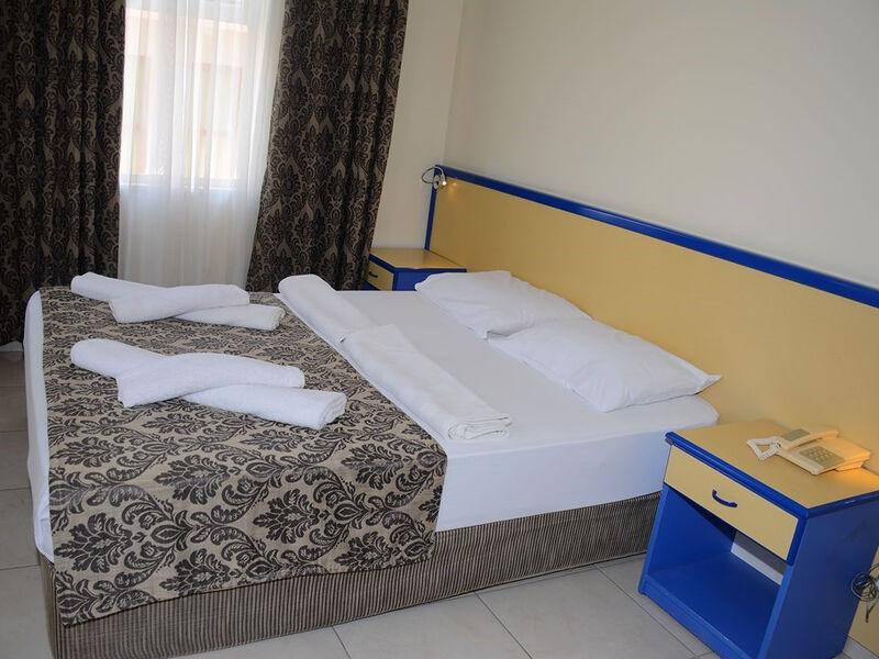 Almera Park Apart Hotel