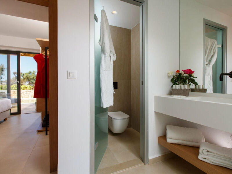 Aloe Boutique Hotel Powered By Anissa Beach