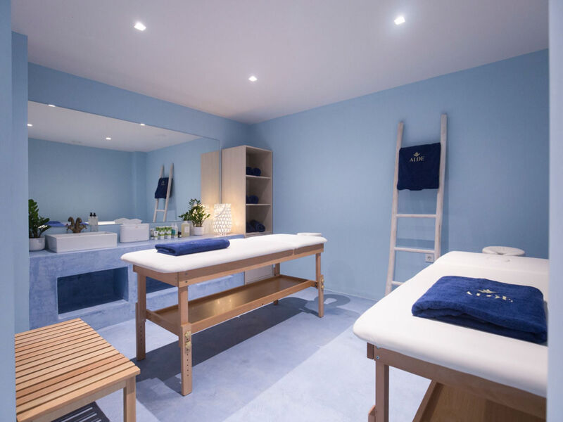 Aloe Boutique & Suites